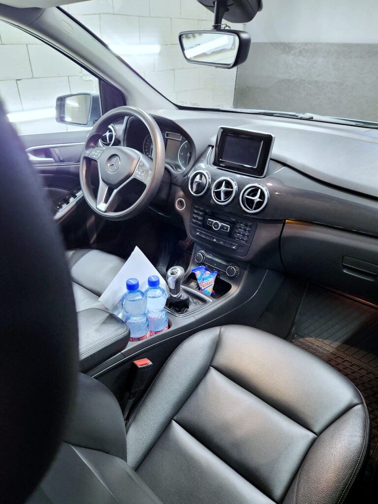 Čistenie koženého interiéru Mercedes