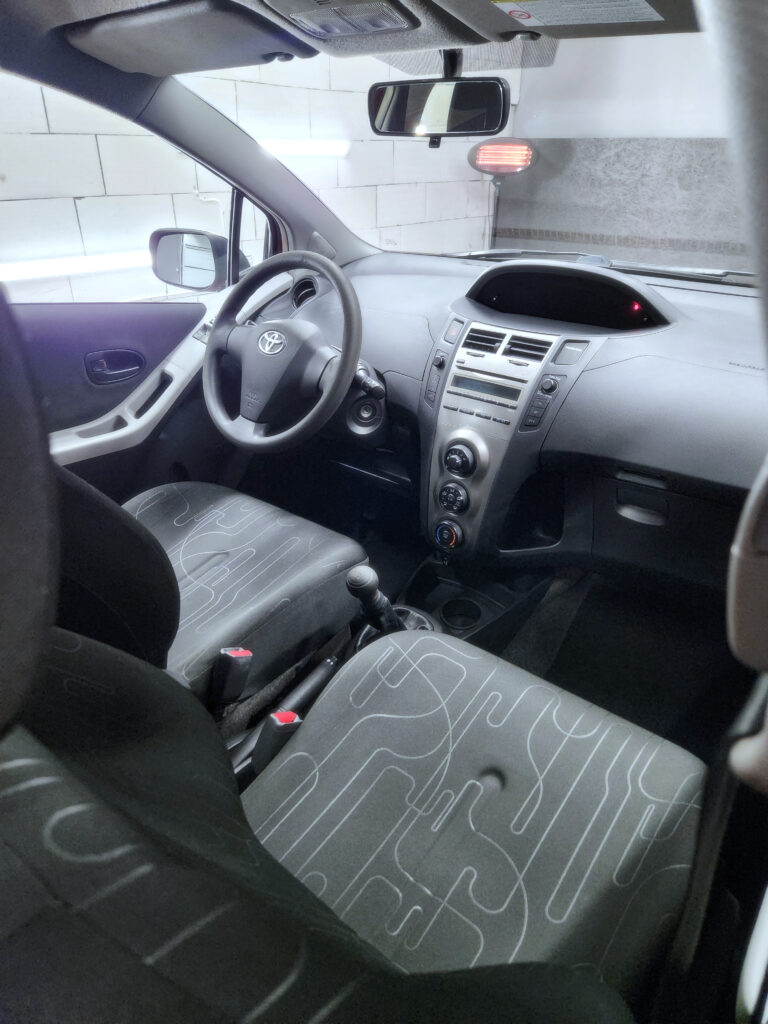 Yaris3
