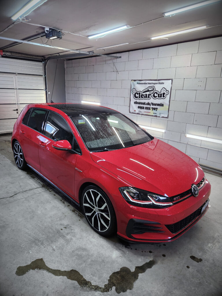 Leštenie laku na aute VW Golf GTI – vysoký lesk karosérie, Lučenec